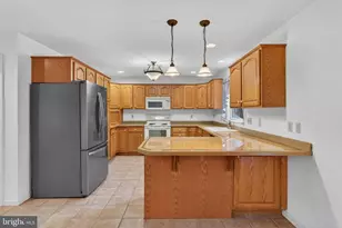 817 Aarons Ln, Manheim, PA 17545 - Photo 20