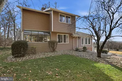 1016 Woodridge Boulevard, Lancaster, PA 17601 - Photo 2