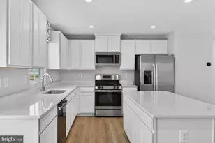 328 Creekside Dr, New Providence, PA 17560 - Photo 10