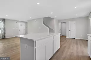 328 Creekside Dr, New Providence, PA 17560 - Photo 8