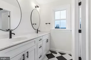 2328 Rockvale Rd, Lancaster, PA 17602 - Photo 38