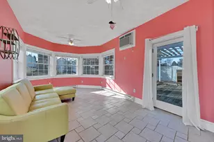 20 W Fulton St, Ephrata, PA 17522 - Photo 18