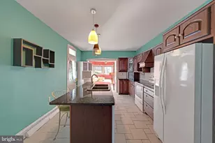 20 W Fulton St, Ephrata, PA 17522 - Photo 14