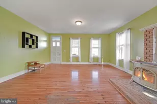 20 W Fulton St, Ephrata, PA 17522 - Photo 6