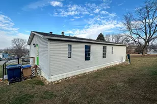 815 Circle Dr, Gap, PA 17527 - Photo 4