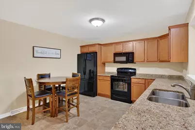 526 Whitechapel Road, Lancaster, PA 17603 - Photo 12