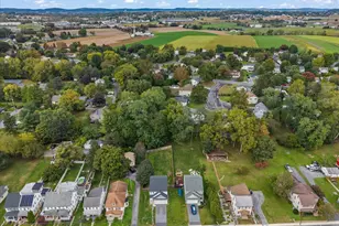 205 E Main St, Brownstown, PA 17508 - Photo 22