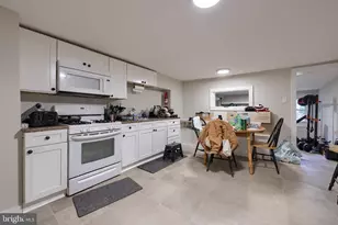 236 S 2nd St, Columbia, PA 17512 - Photo 8