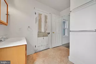 22 W Fulton St, Ephrata, PA 17522 - Photo 20