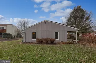 421 Longmeadow Rd, Lancaster, PA 17601 - Photo 36