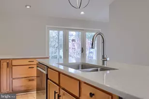 421 Longmeadow Rd, Lancaster, PA 17601 - Photo 10