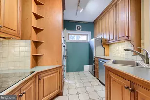 346 W James St, Lancaster, PA 17603 - Photo 12