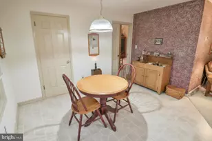 588 Crosswinds Dr, Lititz, PA 17543 - Photo 8