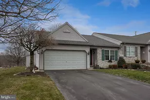 4036 Green Park Dr, Mount Joy, PA 17552 - Photo 2