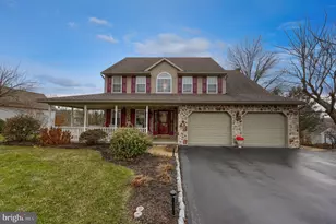 22 Royal Dr, Lititz, PA 17543 - Photo 1