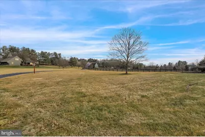 3512 Meadow View Road, Manheim, PA 17545 - Photo 2