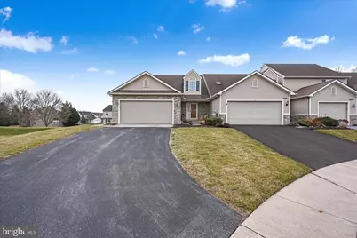 10 Gantz Meadows, Mount Joy, PA 17552 - Photo 2