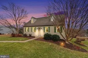 206 Joyce Dr, Lititz, PA 17543 - Photo 2