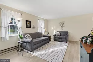 206 Joyce Dr, Lititz, PA 17543 - Photo 10