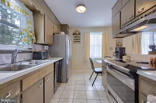 509 Oak Grove Dr, Lancaster, PA 17601 - Photo 16