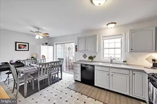 429 Indian Rock Cir, Elizabethtown, PA 17022 - Photo 12