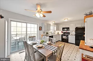 429 Indian Rock Cir, Elizabethtown, PA 17022 - Photo 8