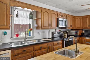 258 N 3rd St, Columbia, PA 17512 - Photo 16
