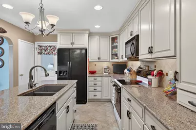 528 W Broad Street, New Holland, PA 17557 - Photo 12