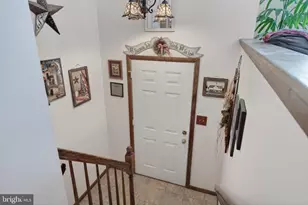 400 S Plum St, Mount Joy, PA 17552 - Photo 4