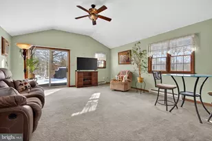 400 S Plum St, Mount Joy, PA 17552 - Photo 14