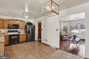 400 S Plum St, Mount Joy, PA 17552 - Photo 12