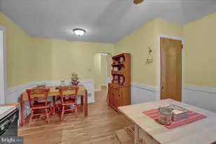 329 Dahlia Rd, Lancaster, PA 17602 - Photo 16