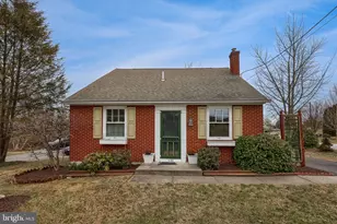 120 Lancaster Ave, Strasburg, PA 17579 - Photo 2