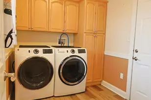 425 Zachary Dr, Manheim, PA 17545 - Photo 14