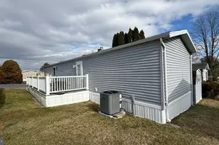121 Pheasant Ridge Cir, Lancaster, PA 17603 - Photo 4