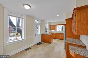 240 Laurel St, Lancaster, PA 17603 - Photo 16