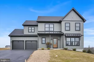 3151 Creighton Dr, Manheim, PA 17545 - Photo 1