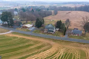 2788 N Colebrook Rd, Manheim, PA 17545 - Photo 4