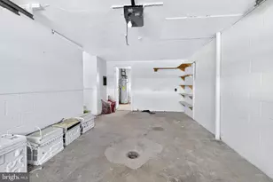 223 Colonial Dr, Akron, PA 17501 - Photo 26