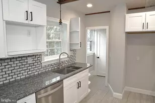 20 Broad St, Ephrata, PA 17522 - Photo 14