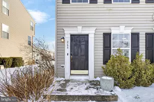 268 Kentshire Dr, Lancaster, PA 17603 - Photo 2
