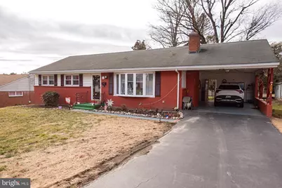 408 Fairway Drive, Lancaster, PA 17603 - Photo 2