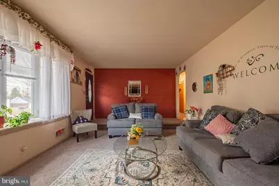 408 Fairway Drive, Lancaster, PA 17603 - Photo 6