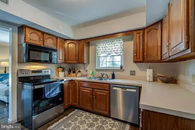 113 Oak Knoll Circle, Millersville, PA 17551 - Photo 8