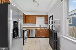 742 E Fulton St, Lancaster, PA 17602 - Photo 10