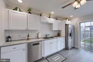 41 Bethel St, Columbia, PA 17512 - Photo 2