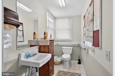 112 W Main Street, Ephrata, PA 17522 - Photo 16