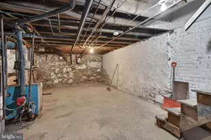 527 Locust St, Lancaster, PA 17602 - Photo 24