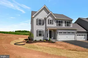 620 S Smith Dr, Quarryville, PA 17566 - Photo 2