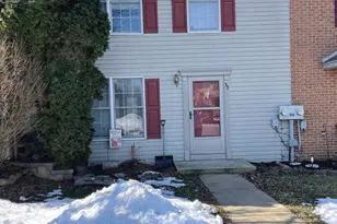 32 Battens Cir, Leola, PA 17540 - Photo 1